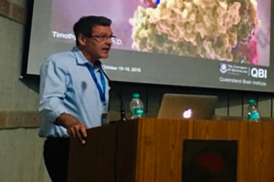 CNLM Fellow Tim Bredy discovers "junk DNA" gene that alters brain function - image of Tim Bredy giving Neuroscience discussion
