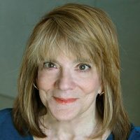 Elizabeth Loftus Headshot