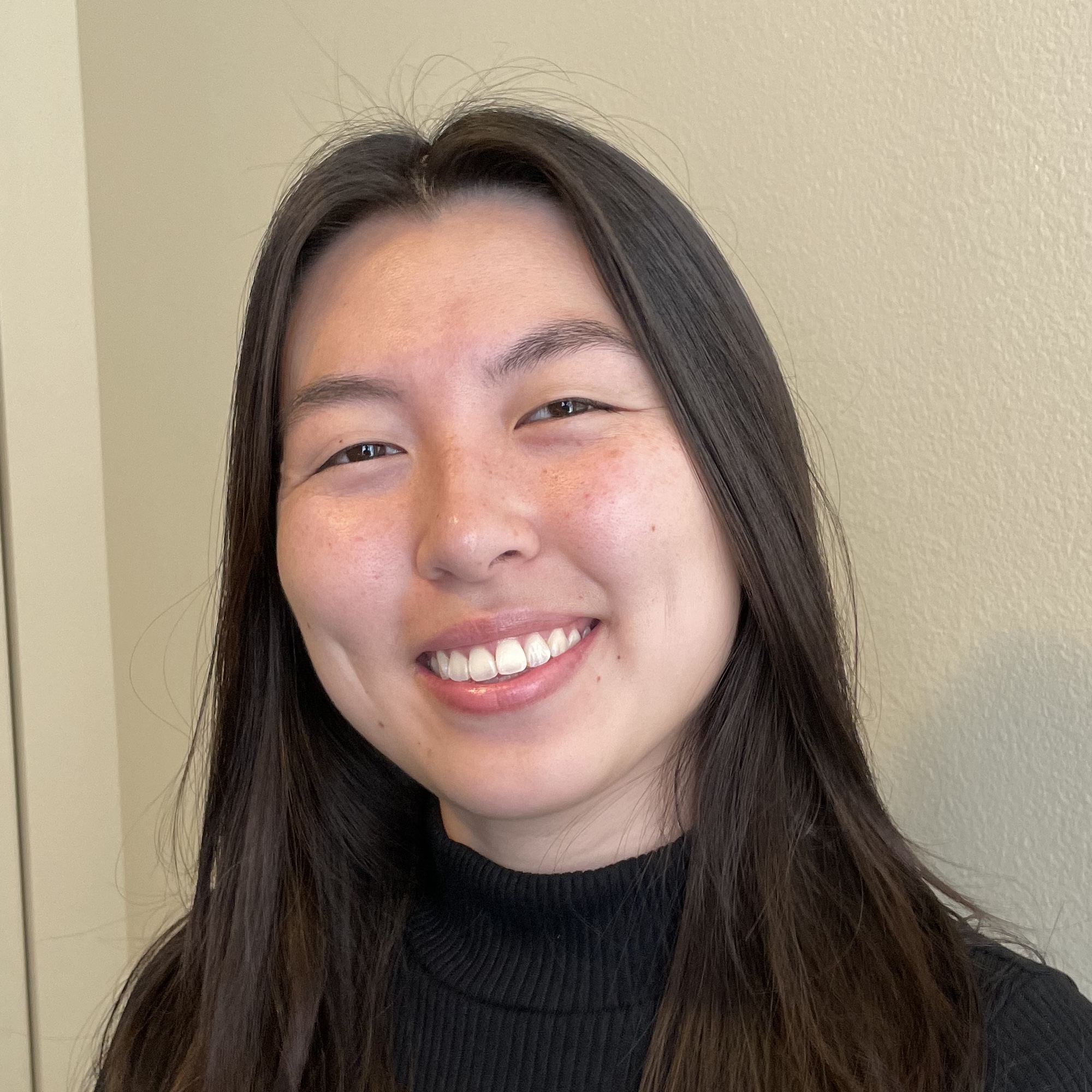 Headshot of Paula Asakura