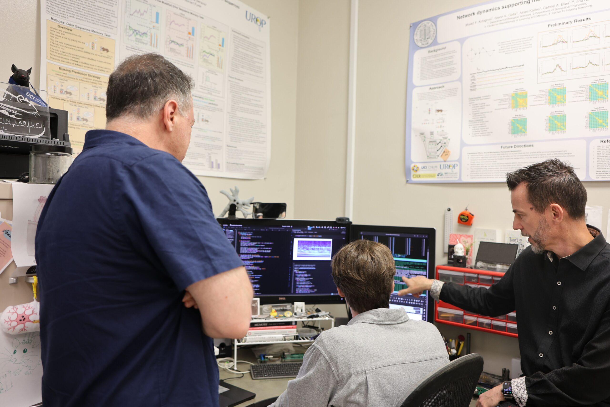 Dr. Norbert Fortin, Dr. Keiland Cooper, and Dr. Babak Shahbaba discuss the implementation of a statistical framework they developed to capture complex temporal dynamics in neural activity. This framework will advance our understanding of how the brain supports the temporal organization of our memories, an ability critical to daily life function.
